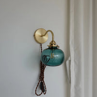 Applique Salle de Bain Dorée Globe Verre Côtelé, Opalin ou Bleu
