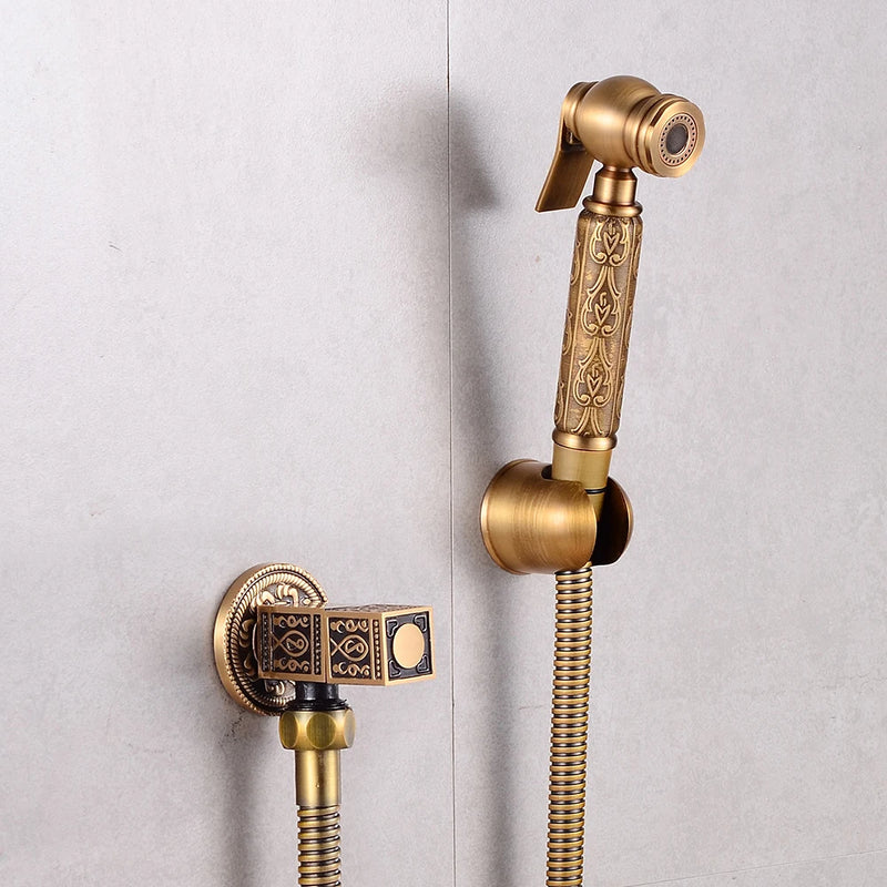 Douchette WC Laiton Bronze Antique avec Robinet d'Angle Gravé
