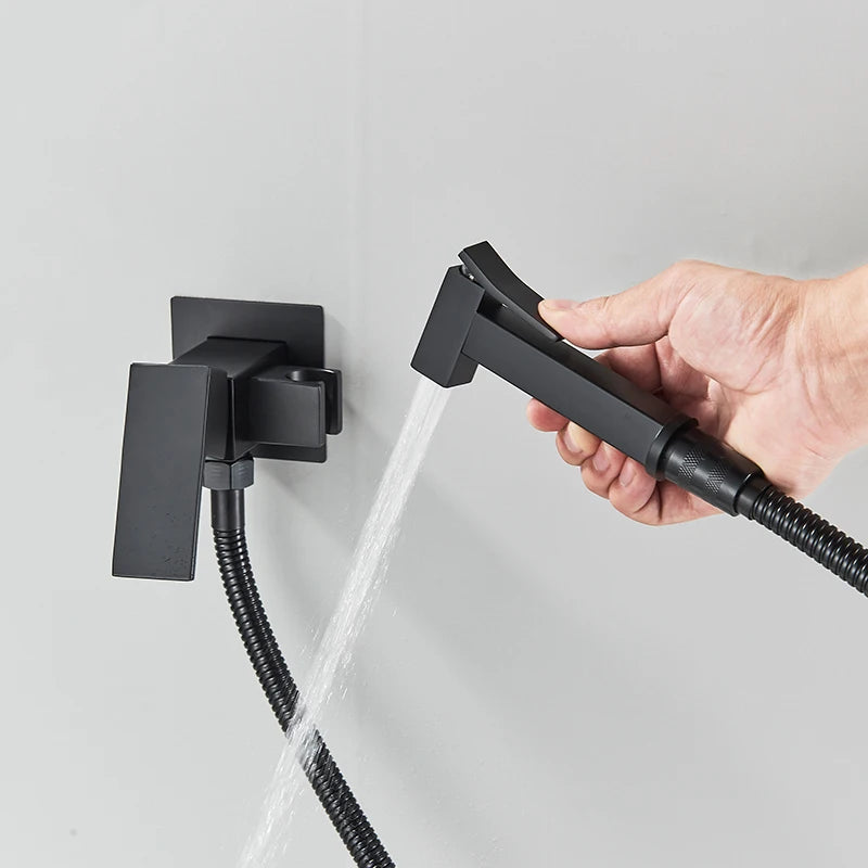 Douchette WC avec Mitigeur Encastré Eau Chaude et Froide, 5 Finitions