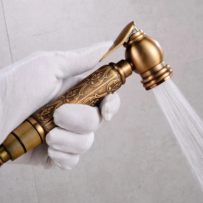 Douchette WC Laiton Bronze Antique avec Robinet d'Angle Gravé
