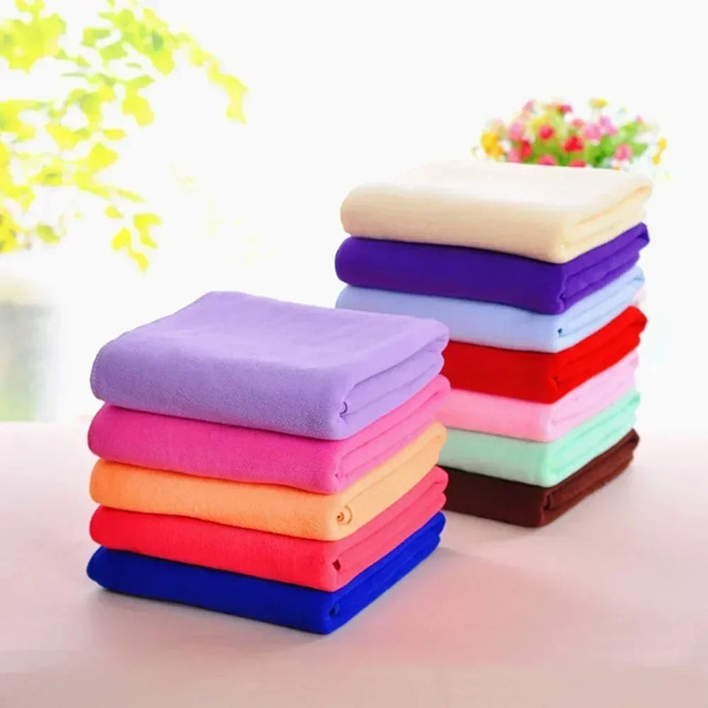 Grande Serviette de Bain Microfibre Unie 70 x 140 cm en 12 Coloris
