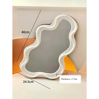 Miroir de Table Forme Nuage Organique, Cadre Ondulé, 40 x 24,5 cm