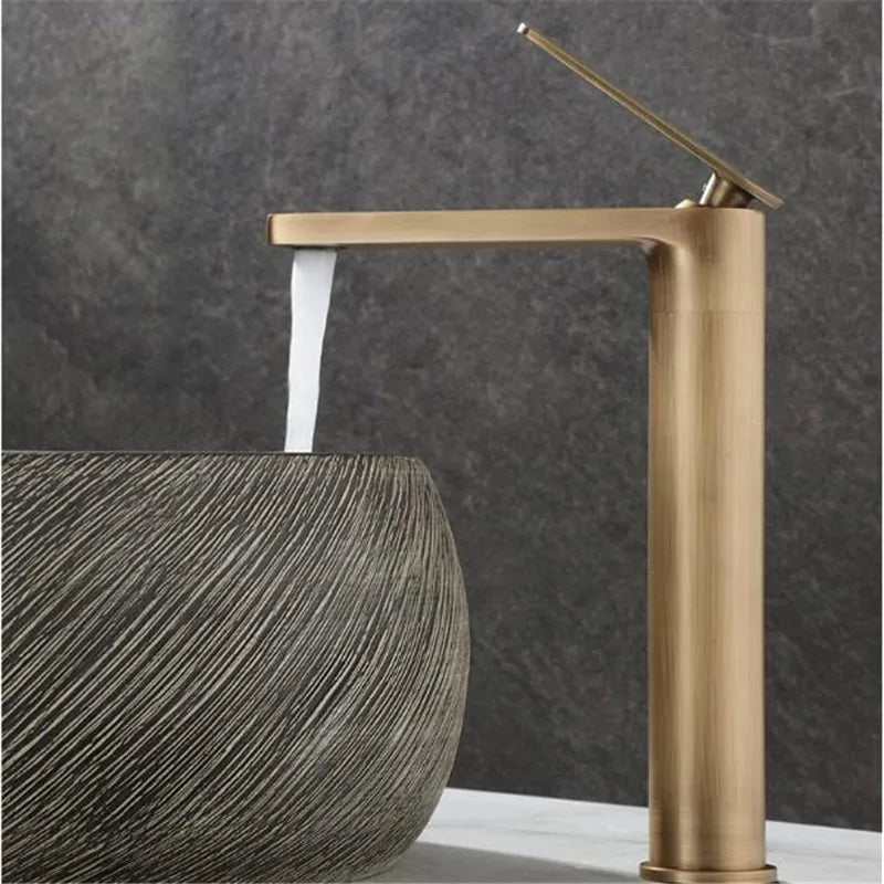 Mitigeur Lavabo Bronze Antique et Bonde Assortie, à la Pièce