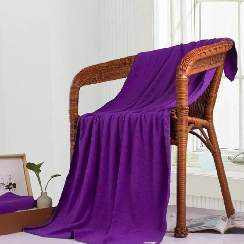 Grande Serviette de Bain Microfibre Unie 70 x 140 cm en 12 Coloris