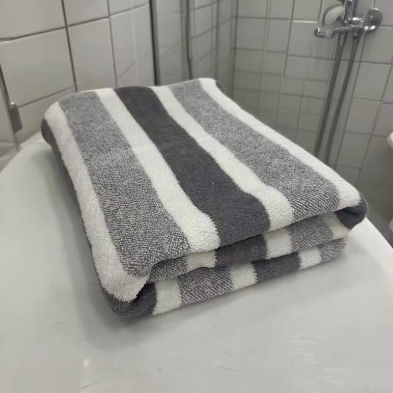 Serviette de Bain Rayée 70 x 130 cm, Vert Sauge ou Gris