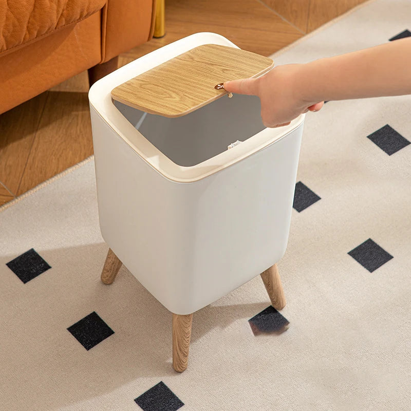 Poubelle Salle de Bain à Pression Blanche 10 Litres