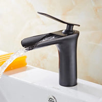 Mitigeur de Lavabo Cascade à Poser sur Comptoir