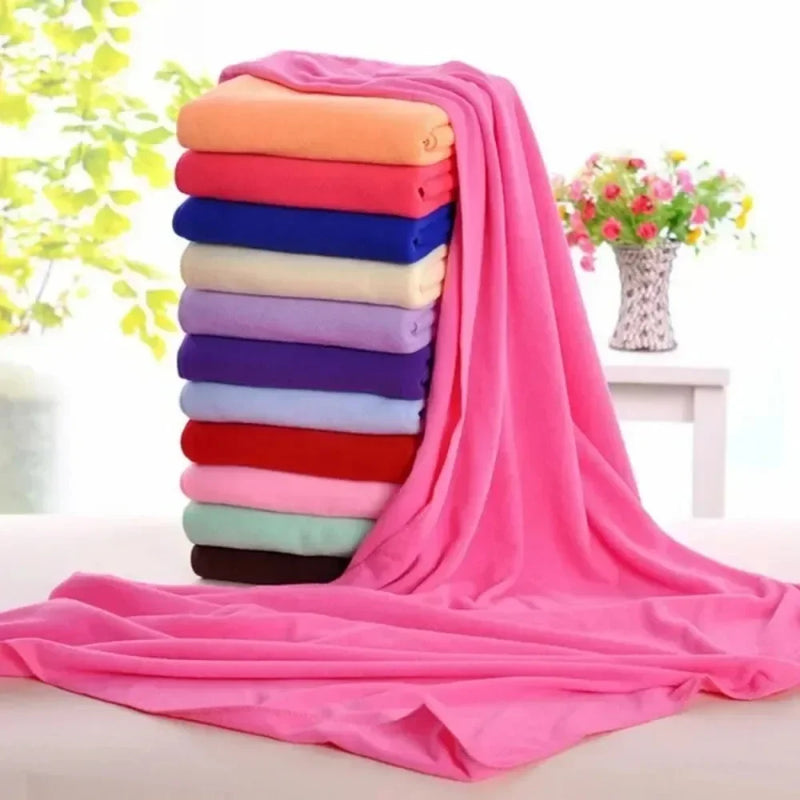Grande Serviette de Bain Microfibre Unie 70 x 140 cm en 12 Coloris