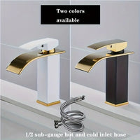 Mitigeur Lavabo Cascade Noir ou Blanc et Doré, Monotrou, Hauteur 18 cm