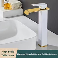 Mitigeur Lavabo Cascade Carré Noir et Doré, Modèle Bas ou Haut, 4 Finitions