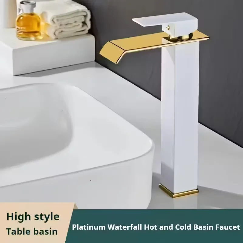 Mitigeur Lavabo Cascade Carré Noir et Doré, Modèle Bas ou Haut, 4 Finitions