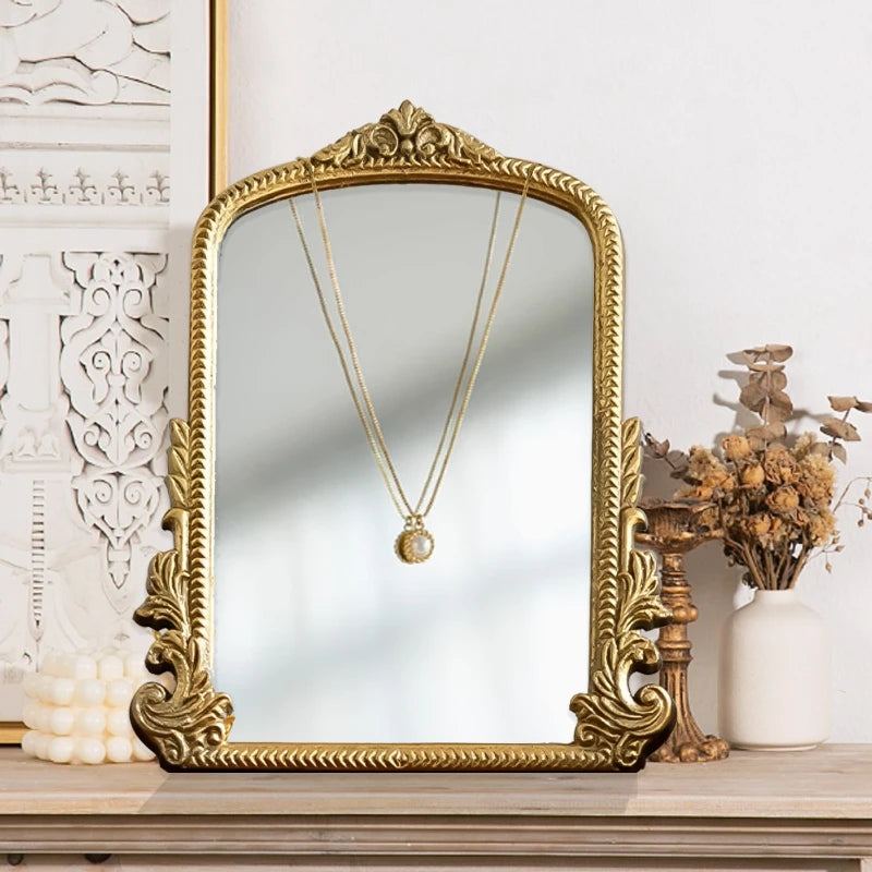 Miroir Baroque Doré Arqué à Poser, Style Vintage Français 24,5 x 30 cm