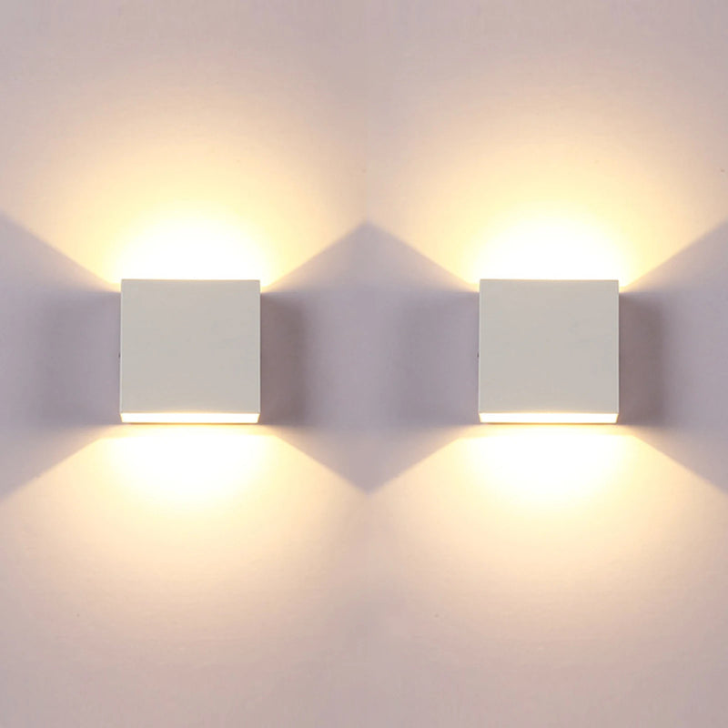 Applique Murale LED Carrée 6 W, Blanche ou Noire, 10 cm