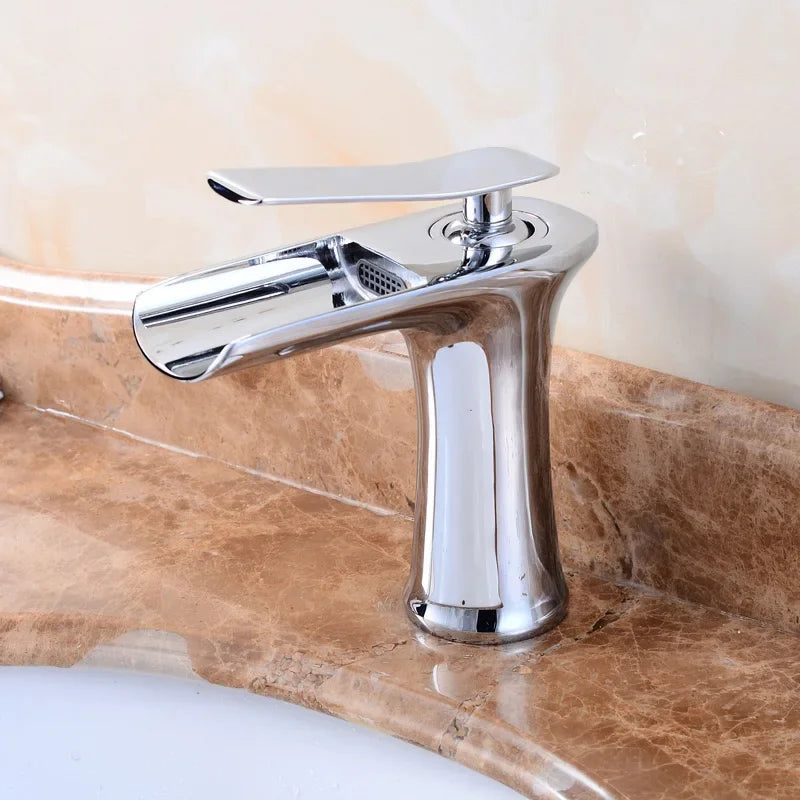 Mitigeur de Lavabo Cascade à Poser sur Comptoir