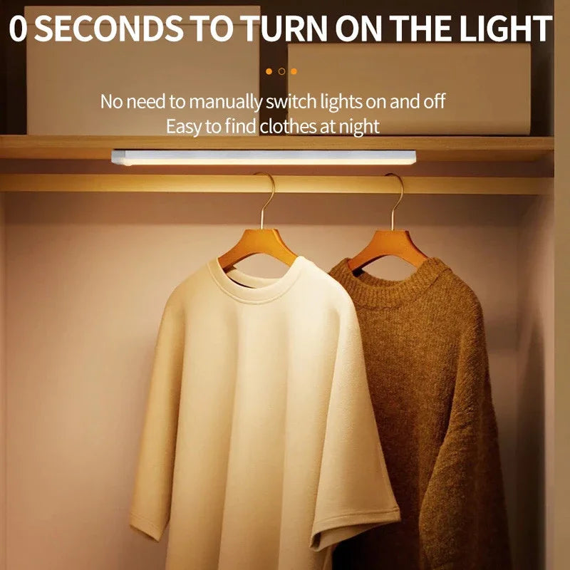 Réglette LED Sous Meuble à Détecteur de Mouvement Rechargeable 10 à 50 cm