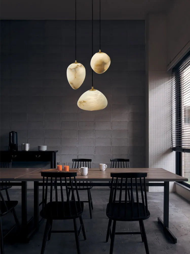 Suspension Cuisine Marbre Galet ou Œuf, 13 à 23 cm