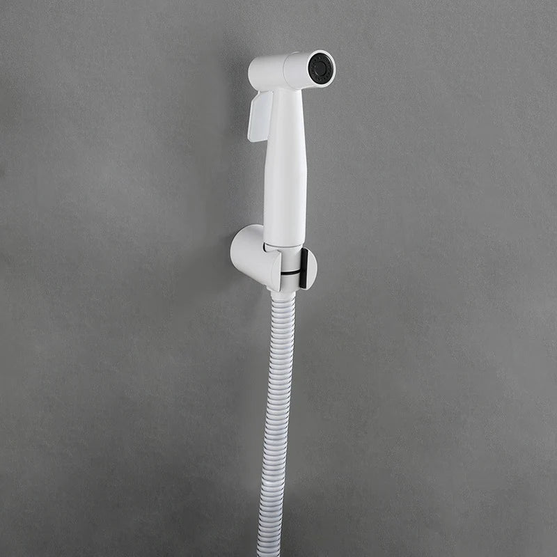 Douchette WC Eau Froide avec Flexible 1,5 m et Support, 8 Finitions