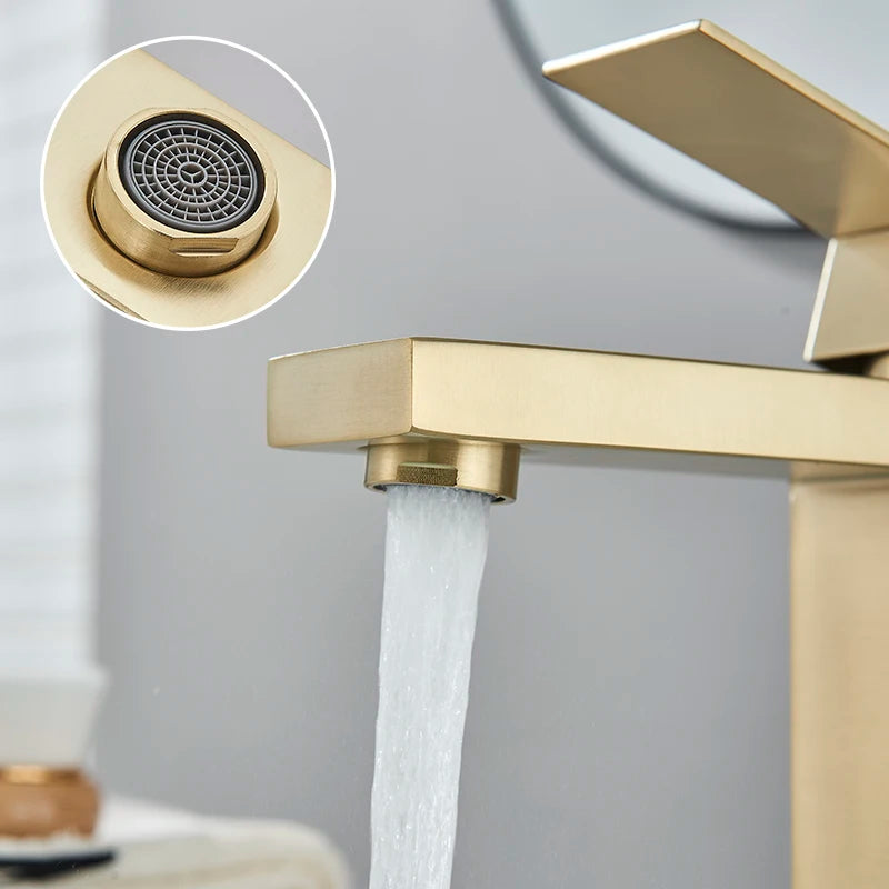 Mitigeur Lavabo Design Carré, Bas et Haut, 5 Finitions