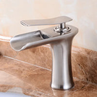 Mitigeur de Lavabo Cascade à Poser sur Comptoir