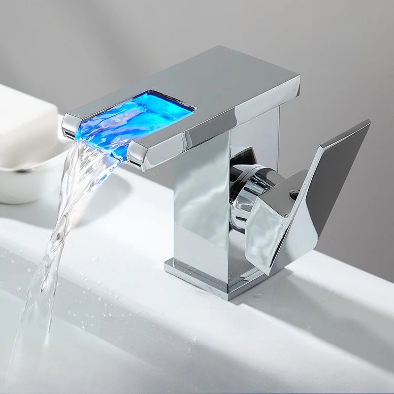 Mitigeur Lavabo Cascade LED Noir, Blanc ou Chromé, Bas ou Haut