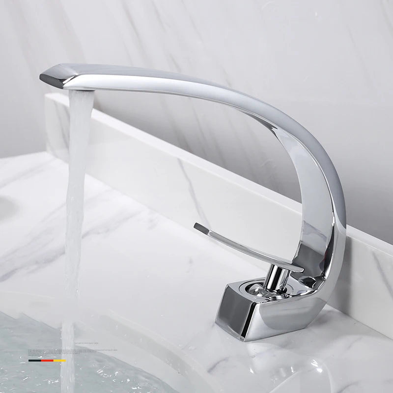 Mitigeur de Lavabo Cascade Monobloc sur Comptoir