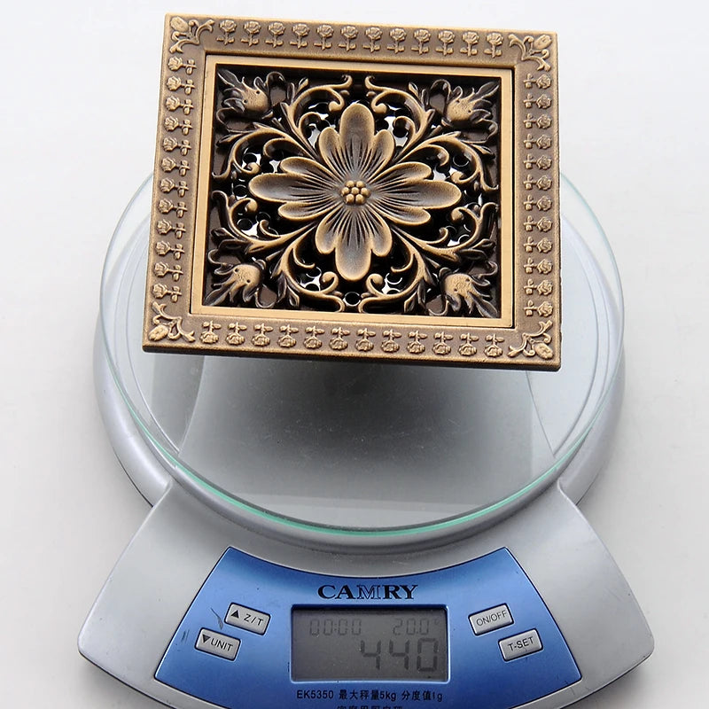 Bonde de Douche Carrée Laiton Vieilli Motifs Ciselés 12 cm