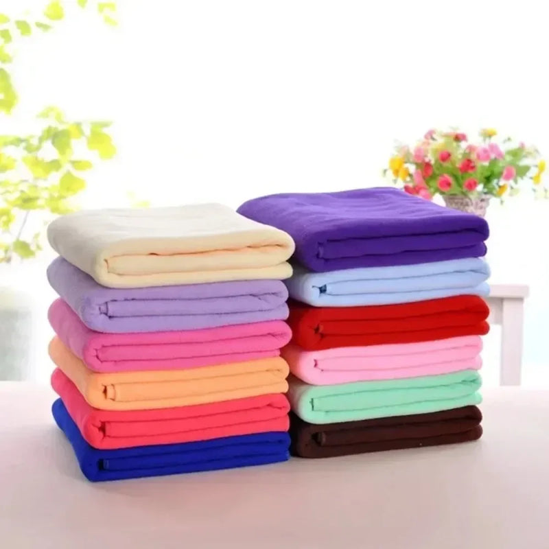 Grande Serviette de Bain Microfibre Unie 70 x 140 cm en 12 Coloris